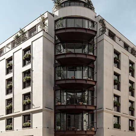 Norman & 5* París