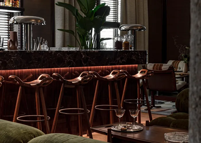 Norman & Hotel Paris