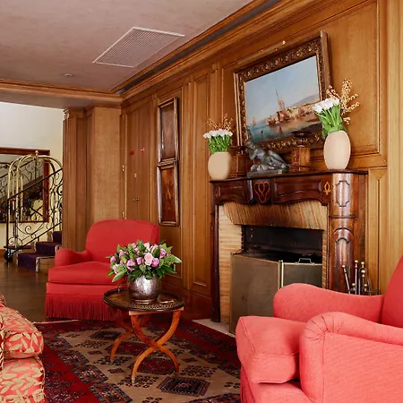 Norman & מלון 5*